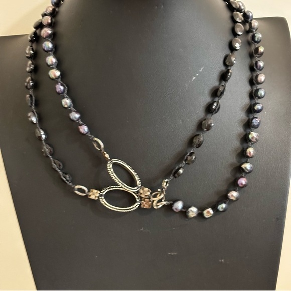 Vintage extra long peacock pearls and black jet - Picture 5 of 9